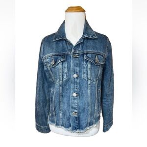 LUCKY BRAND The Tomboy Trucker Denim Jacket Size Small Medium Wash Raw Hem